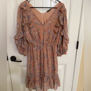 NWOT Gigio Floral Ruffle Dress size M